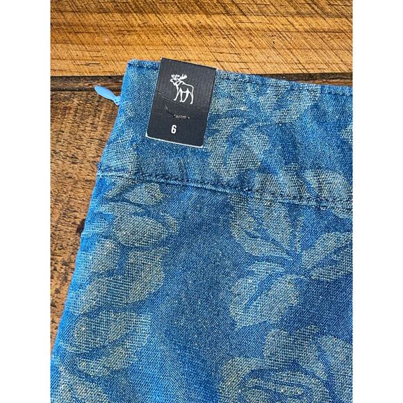 NWT Womens Abercrombie & Fitch Denim Floral Shimmery Mini Skirt Size 6 - Picture 5 of 11